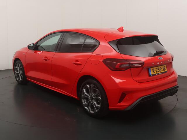 Ford FOCUS 125PK EcoBoost ST Line Business | Winter Pack | All season | Privacy glass | LED |