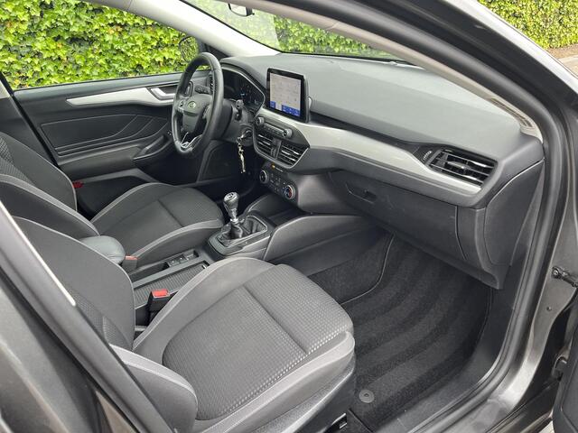 Ford FOCUS Wagon 1.0 EcoBoost Business * Carplay * Navi * Garantie