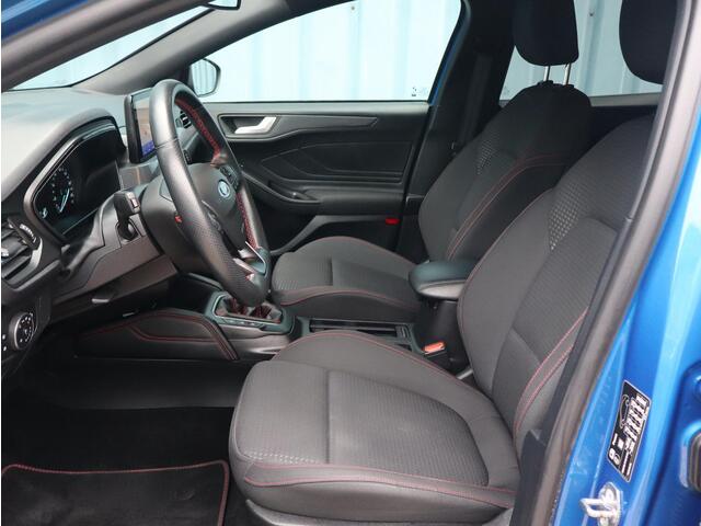 Ford FOCUS Wagon ST-Line 1.5 Turbo 182pk | NAVI | TREKHAAK | CAMERA | FULL LED | CLIMA | STOEL + STUURVERW. |
