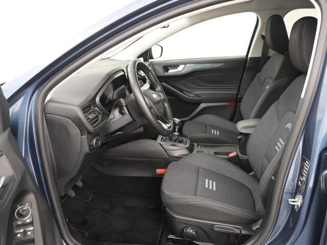 Ford FOCUS 1.0 EcoBoost Hybrid Active | Carplay | Keyless | Navigatie | Full LED | Parkeerhulp | Climate control | Getint glas | Cruise control | Bluetooth