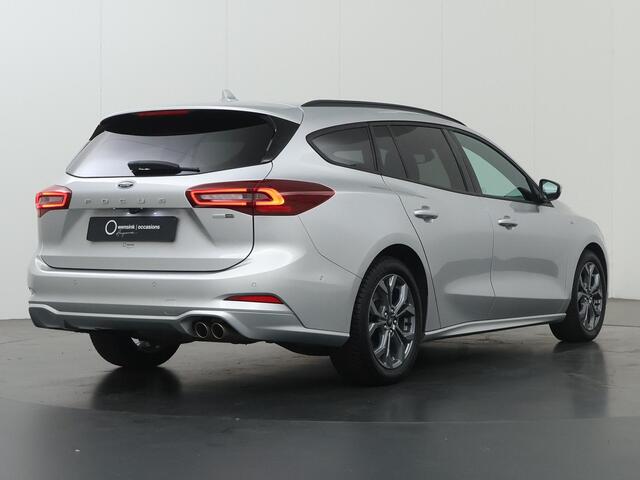 Ford FOCUS Wagon 1.0 EcoBoost Hybrid ST Line X | Afneembare Trekhaak | Winterpakket | Cruise Control Adaptief | Parkeercamera | Head-Up | Navigatie |