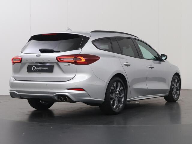 Ford FOCUS Wagon 1.0 EcoBoost Hybrid ST Line X | Afneembare Trekhaak | Winterpakket | Cruise Control Adaptief | Parkeercamera | Head-Up | Navigatie |