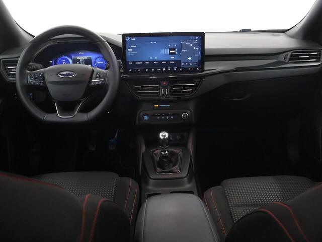 Ford FOCUS Wagon 1.0 EcoBoost Hybrid ST Line X | Afneembare Trekhaak | Winterpakket | Cruise Control Adaptief | Parkeercamera | Head-Up | Navigatie |