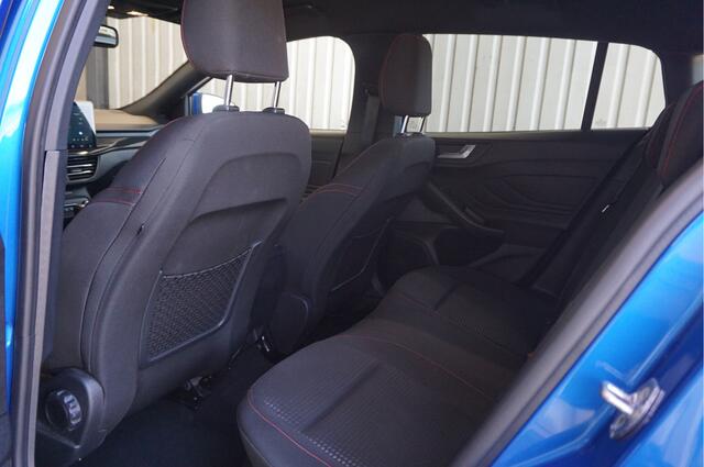 Ford FOCUS Wagon 1.0 EcoBoost Hybrid ST Line 155pk Automaat + LED/ Carplay/ Camera/ Schitterend/ Garantie!