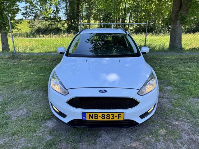 Ford FOCUS Wagon 1.0 EB 100PK Lease Edition | NW. GELEVERD | DEALER ONDERHOUDEN | CARPLAY | NAVI | CRUISE | AIRCO |