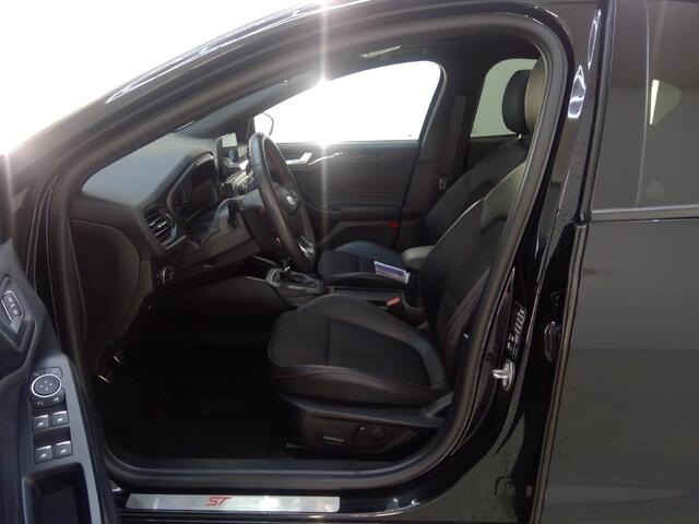 Ford FOCUS 1.5 EcoBoost ST Line Business 182 PK | 99600 KM | Panorama Dak | Bang & Olufsen Audio | WORDT VERTWACHT!