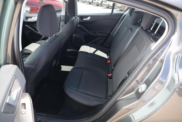 Ford FOCUS 1.0 EcoBoost Titanium Business Navigatie Carplay Android Climate Cruise Control Parkeersensor