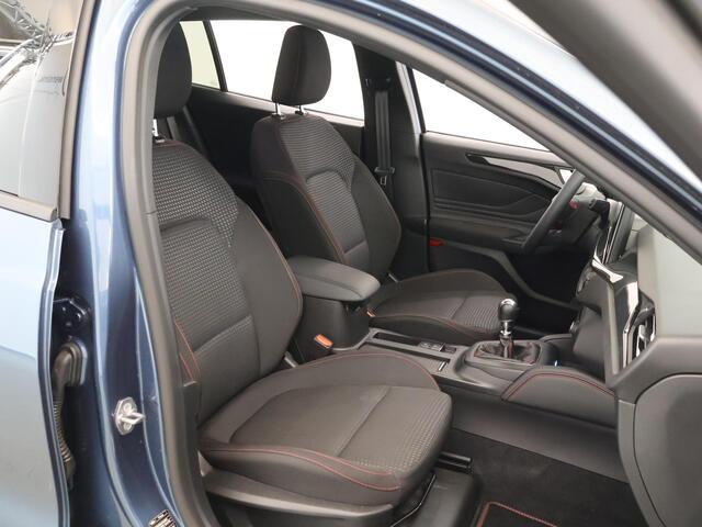 Ford FOCUS Wagon 1.0 EcoBoost Hybrid ST Line X | Afneembare Trekhaak | Winterpakket | Cruise Control Adaptief | Parkeercamera | HUD | Navigatie | Apple Carplay/Android Auto |