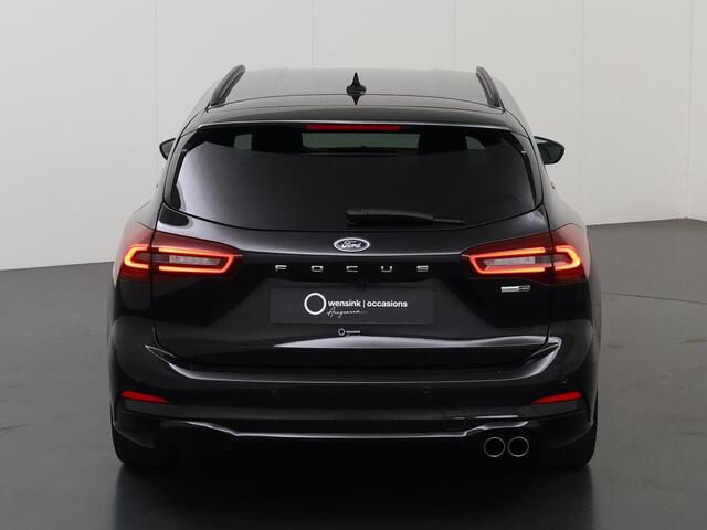Ford FOCUS Wagon 1.0 EcoBoost Hybrid ST Line X | Afneembare Trekhaak | Winterpakket | Cruise Control Adaptief | Parkeercamera | HUD | Navigatie | Apple Carplay/Android Auto |