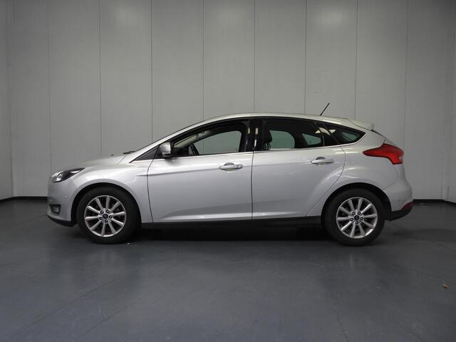 Ford FOCUS 1.0 EcoBoost Titanium NAVI/CLIMA/CRUISE/PDC/16"LMV!