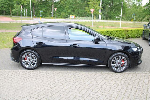 Ford FOCUS 1.0 EcoBoost Hybrid 155 PK ST Line X Automaat WINTER PACK | NAVIGATIE SYNC 4 | BLIS |