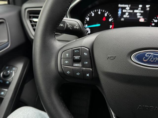Ford FOCUS 1.0 Ecoboost Mild Hybride Active - camera - navi - adaptivecruise