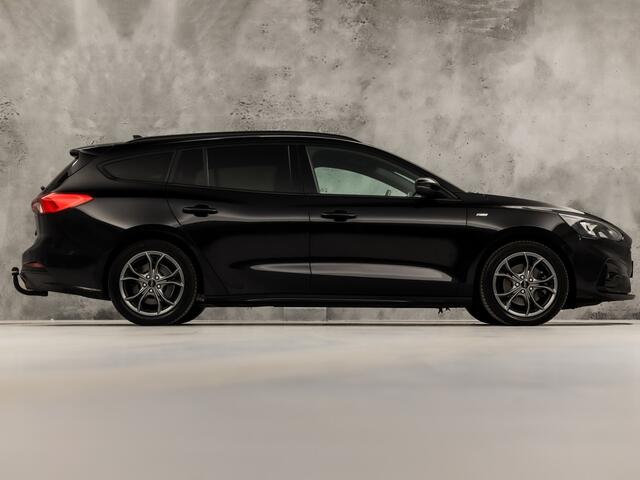 Ford FOCUS Wagon 1.0 EcoBoost ST Line X 155Pk (APPLE CARPLAY, GROOT NAVI, STUUR/STOELVERWARMING, CAMERA, SPORTSTOELEN, GETINT GLAS, TREKHAAK, NIEUWE APK, NIEUWSTAAT)