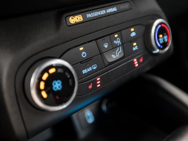 Ford FOCUS Wagon 1.5 EcoBoost ST Line 150Pk Automaat (APPLE CARPLAY, GROOT NAVI, STOELVERWARMING, KEYLESS, SPORTSTOELEN, PARKEERSENSOREN, CRUISE, LANE ASSIST, NIEUWSTAAT)