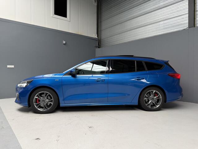 Ford FOCUS Wagon 1.0 EB Hybrid ST Line X 155pk|Pano|Led|Adapt-Cruise|Winterpack