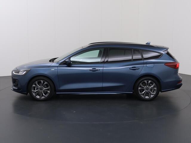 Ford FOCUS Wagon 1.0 EcoBoost Hybrid ST Line X | Afneembare Trekhaak | Winterpakket | Cruise Control Adaptief | Parkeercamera | HUD | Navigatie | Apple Carplay/Android Auto |