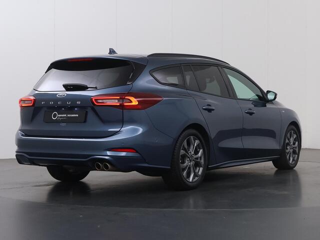 Ford FOCUS 1.0 EcoBoost Hybrid ST Line X | Afneembare Trekhaak | Winterpakket | Cruise Control Adaptief | Parkeercamera | HUD | Navigatie | Apple Carplay/Android Auto |