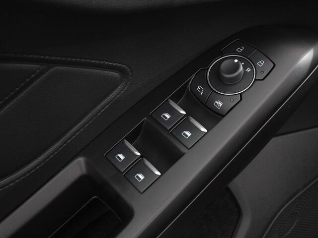 Ford FOCUS 1.0 EcoBoost 155pk Hybrid Automaat Active X Navigatie Climate Control Camera Parkeer sensoren B&O Dab Led Lichtmetalen velgen