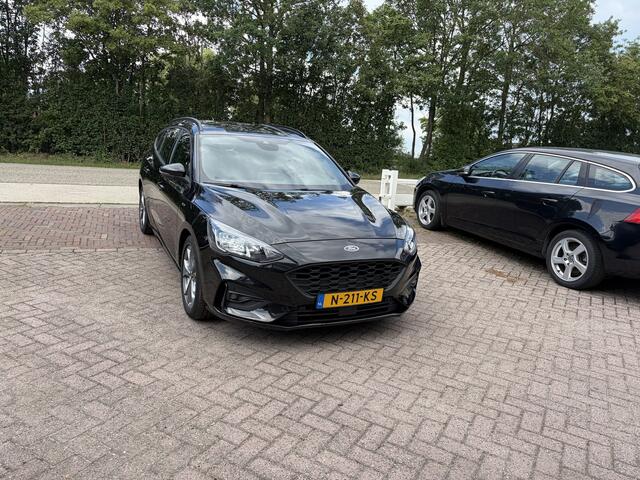 Ford FOCUS Wagon 1.0 EcoBoost Hybrid ST Line Business TREKHAAK WINTER PACK CAMERA B&O