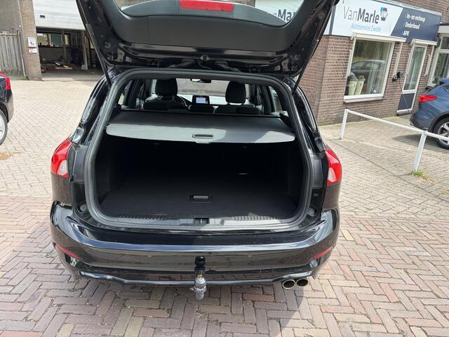 Ford FOCUS Wagon 1.0 EcoBoost Hybrid ST Line Business TREKHAAK WINTER PACK CAMERA B&O
