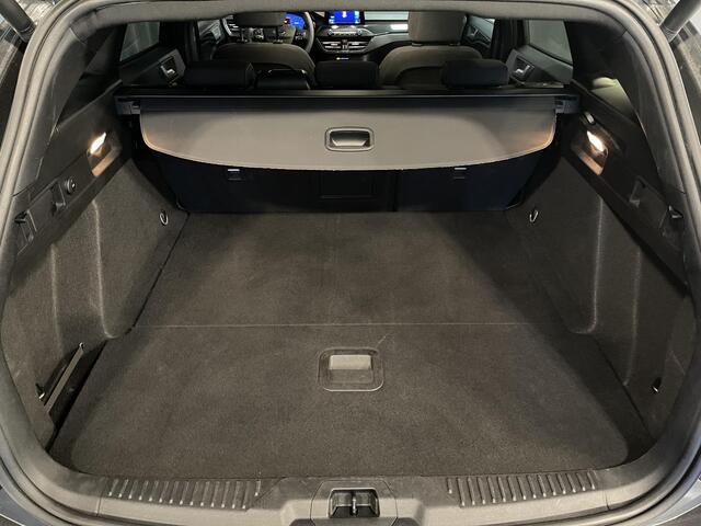 Ford FOCUS Wagon 1.0 EcoBoost Hybrid ST Line X Business 155pk 18"/Navigatie/Camera/Cruise/Stoel+stuurverwarming/Apple Carplay & Android Auto/DAB