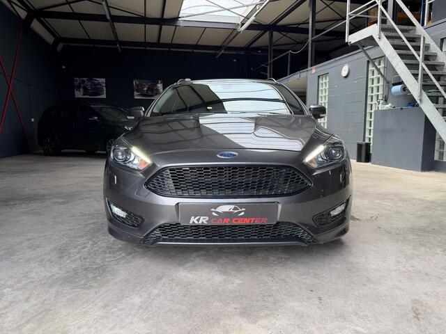 Ford FOCUS Wagon 1.0 ST-Line 140PK XENON-CLIMA-CAMERA-STLVERWARMING