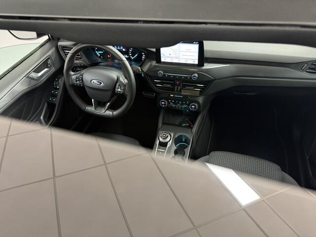 Ford FOCUS 1.5 EcoBoost ST-Line AUT. PANO LANE ACC