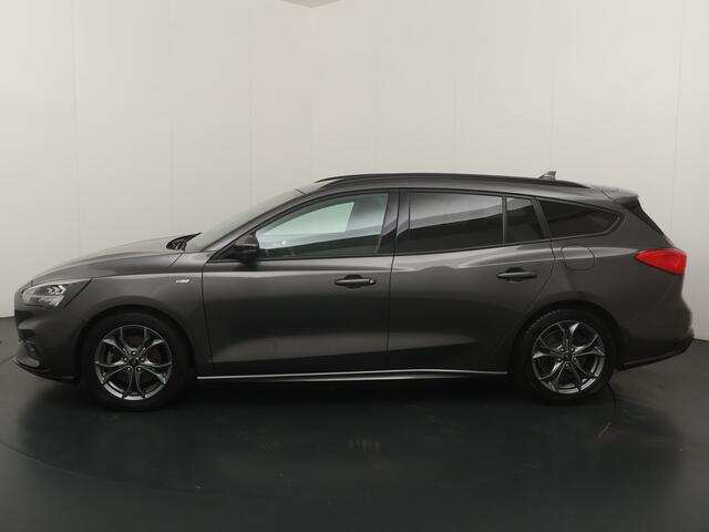 Ford FOCUS Wagon EcoBoost Hybrid 125 pk ST Line | Winter Pack | Camera | full LED | 4 seiz. banden | 100% dealer onderh.