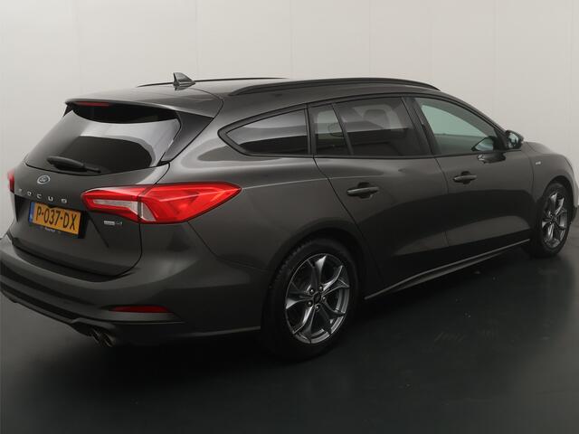 Ford FOCUS Wagon EcoBoost Hybrid 125 pk ST Line | Winter Pack | Camera | full LED | 4 seiz. banden | 100% dealer onderh.