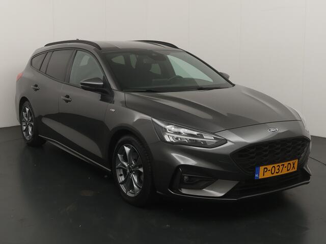Ford FOCUS Wagon EcoBoost Hybrid 125 pk ST Line | Winter Pack | Camera | full LED | 4 seiz. banden | 100% dealer onderh.