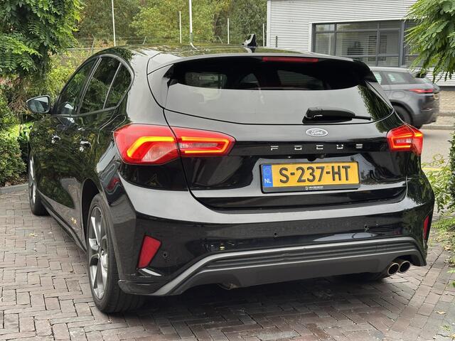Ford FOCUS 1.5 EcoBoost ST Line Business Pano Navi Automaat