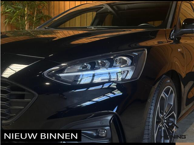Ford FOCUS 1.0 EcoBoost ST Line Business Nederlandse Auto | ST Line | Camera | Stuur - Stoelverwarming | Apple-carplay