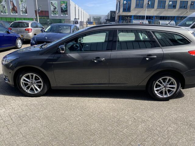 Ford FOCUS Wagon 1.0 Lease Edition