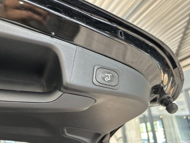 Ford FOCUS Wagon EcoBoost Hybrid 155pk ST Line X | AUTOMAAT | Matrix LED | Adapt. Cruise | AGR Stoel | Elektrische Achterklep | Winterpack | SYNC 4 |