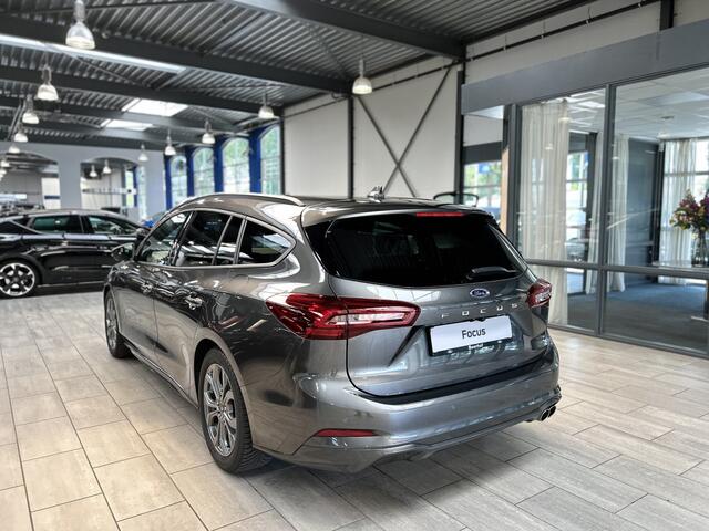 Ford FOCUS Wagon EcoBoost Hybrid 155pk ST Line X | AUTOMAAT | Matrix LED | Adapt. Cruise | AGR Stoel | Elektrische Achterklep | Winterpack | SYNC 4 |