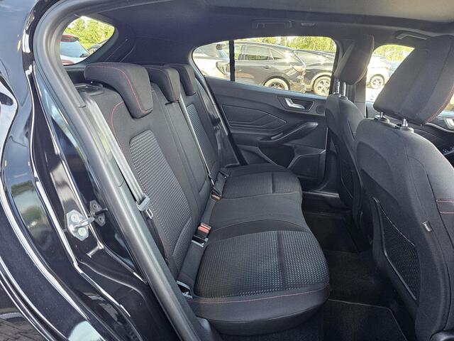 Ford FOCUS 1.0 EcoBoost Hybrid ST Line X 155 pk automaat | Full led | Adaptrive cruise | Dodehoekdetectie | Camera | 18'' | Virtual cockpit | Keyless etc.