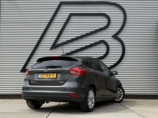 Ford FOCUS 1.0 Titanium Navi|Clima|Cruise|PDC V+A|Carplay|N.A.P|APK tot 01-2027