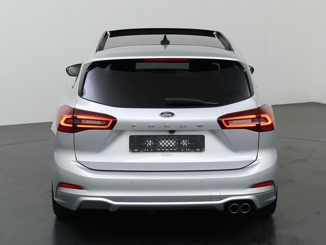 Ford FOCUS 1.0 EcoBoost Hybrid ST Line X | Trekhaak | Panoramadak | Winterpakket | Matrix Led Koplampen | Navigatie |
