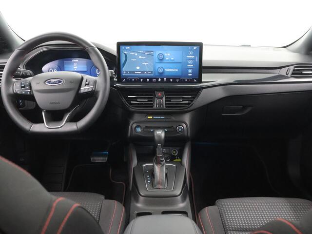 Ford FOCUS 1.0 EcoBoost Hybrid ST Line X | Trekhaak | Panoramadak | Winterpakket | Matrix Led Koplampen | Navigatie |