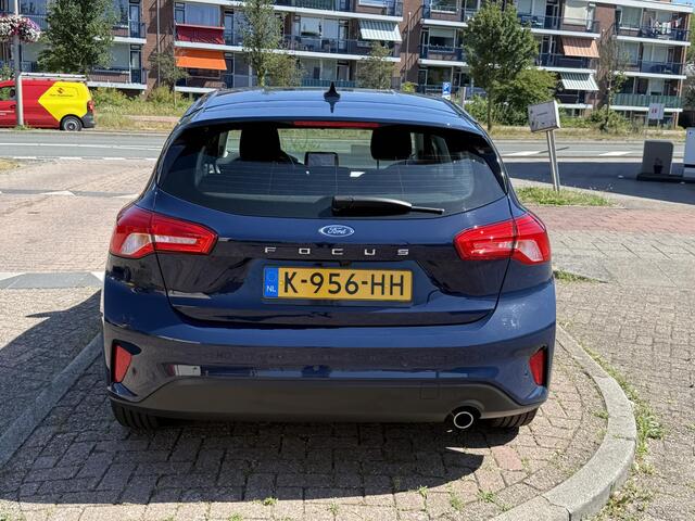Ford FOCUS 1.0 EcoBoost Trend Edition Business ALL-INRIJKLAARPRIJS/Navi/Camera/Airco/Bleutooth
