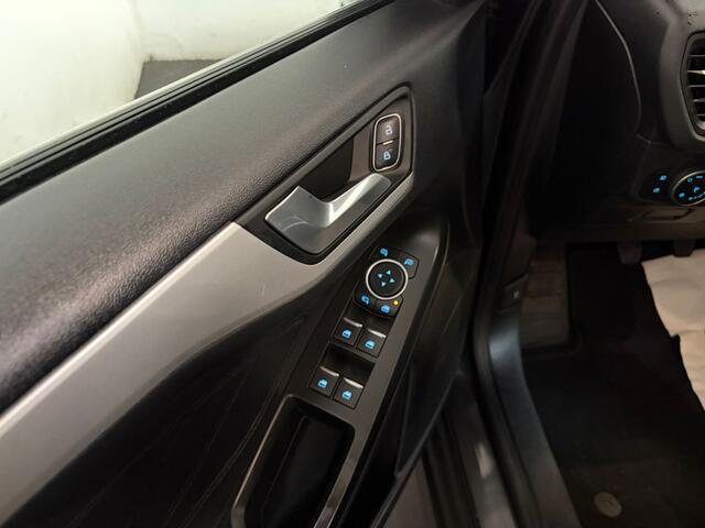 Ford FOCUS Wagon 1.0 EcoBoost ST Line Business. Trekhaak!