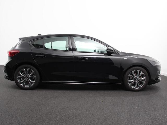 Ford FOCUS 1.0 EcoBoost Hybrid ST Line Navigatie Climate Control Led Dab Camera Parkeer sensoren Cruise Control Lichtmetalen velgen