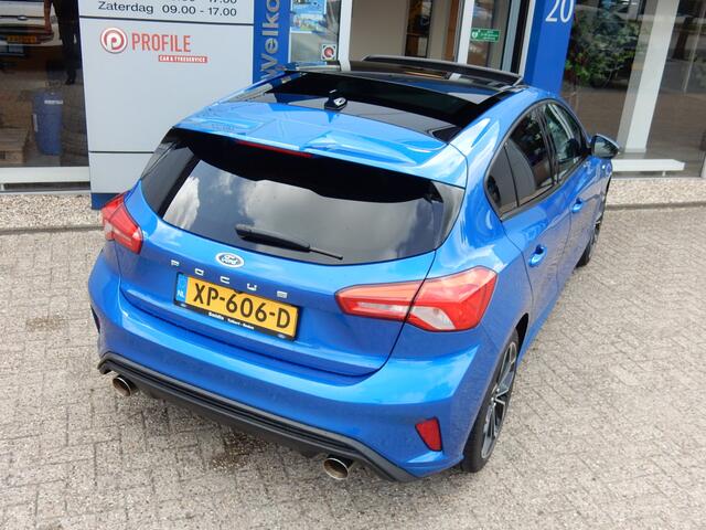 Ford FOCUS 1.5 182PK EcoBoost ST Line Business | RVS by EPS | Panorama | Winter Pack | B&O | 18-inch | Camera |