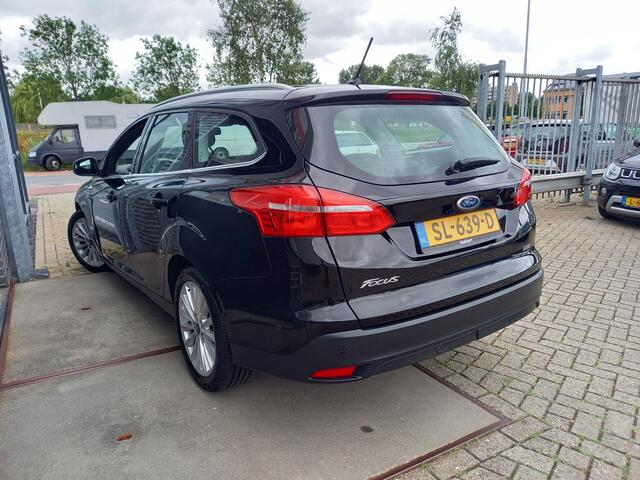 Ford FOCUS Wagon 1.0 Titanium 1e EIGENAAR - NL AUTO - CARPLAY / ANDROID - CLIMA - CRUISE - PDC V/A - AUTO PARK - LED -