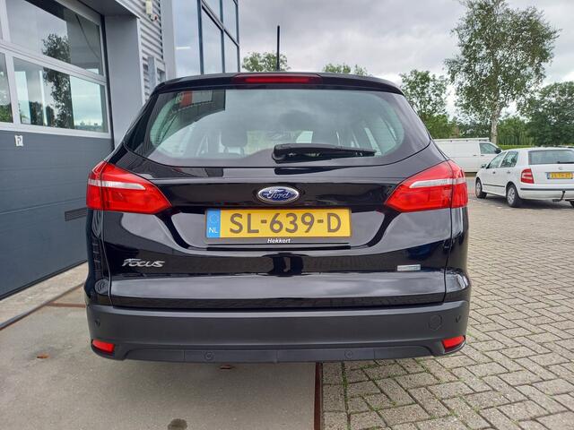 Ford FOCUS Wagon 1.0 Titanium 1e EIGENAAR - NL AUTO - CARPLAY / ANDROID - CLIMA - CRUISE - PDC V/A - AUTO PARK - LED -