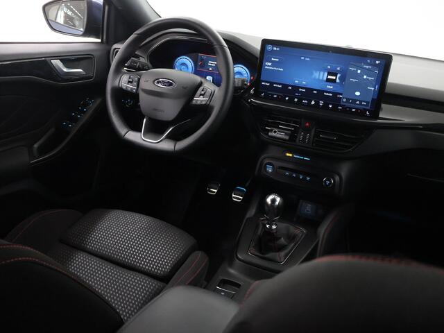 Ford FOCUS 1.0 EcoBoost Hybrid ST Line X | Winterpakket | B&O | Parkeercamera | Navigatie | Cruise Control | Climate Control |