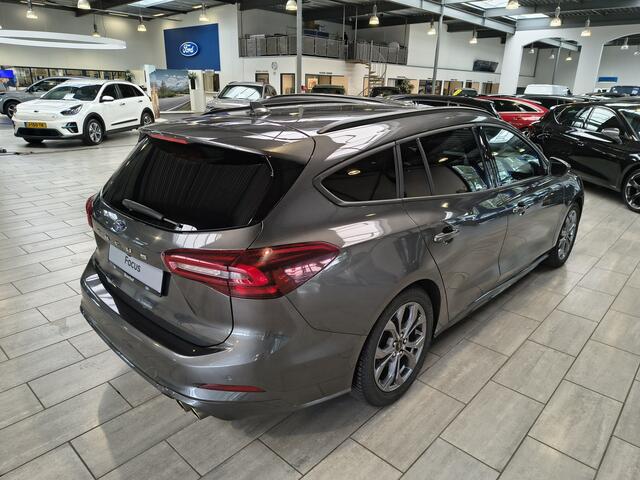 Ford FOCUS Wagon EcoBoost Hybrid 155 pk ST-Line | Winterpack | AGR | Adapt. cruise | El. a. klep | Matrix LED | Groot scherm | 4 seiz. banden
