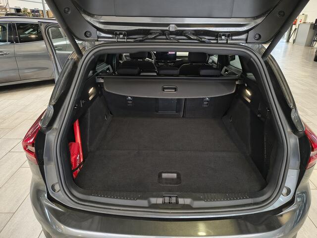 Ford FOCUS Wagon EcoBoost Hybrid 155 pk ST-Line | Winterpack | AGR | Adapt. cruise | El. a. klep | Matrix LED | Groot scherm | 4 seiz. banden