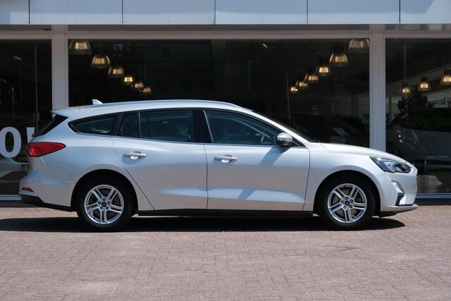 Ford FOCUS Wagon 1.0 EcoBoost 125pk Active Business | Navi | Camera | PDC | Cruise