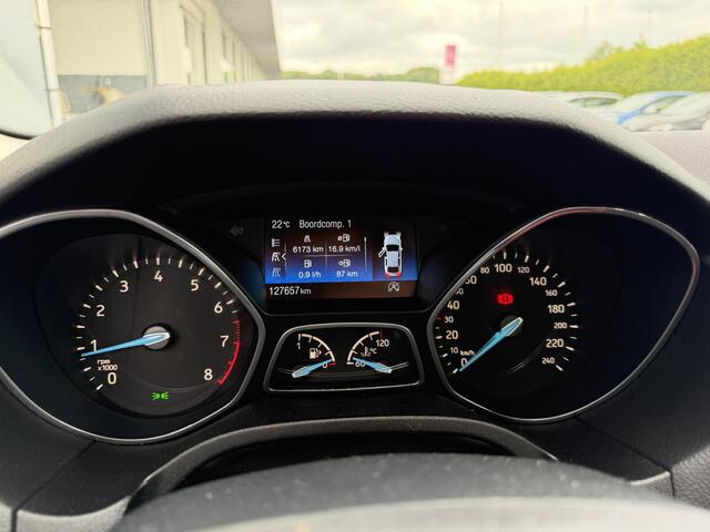 Ford FOCUS Wagon BWJ 2018 | 1.0T 101 PK Lease Edition | STOEL&STUUR VERW | NAVI | PARK PILOT | PDC 2X | CARPLAY | CRUISE | AIRCO |
